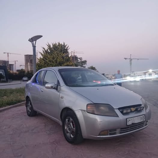 دايو كالوس 2004 - صورة 1