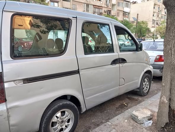 شانا ريموندي 2004 - صورة 2