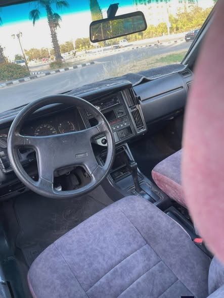فولفو 460 1993 - صورة 1