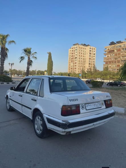 فولفو 460 1993 - صورة 2