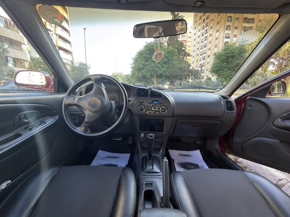 ميتسوبيشي لانسر 2000 - صورة 3