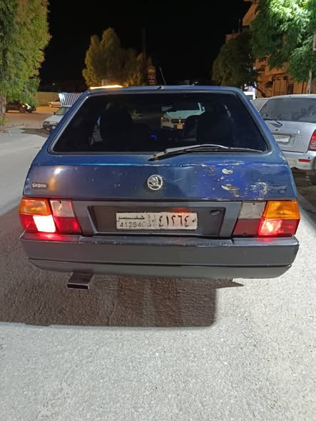 سكودا فورمان 1994 - صورة 2