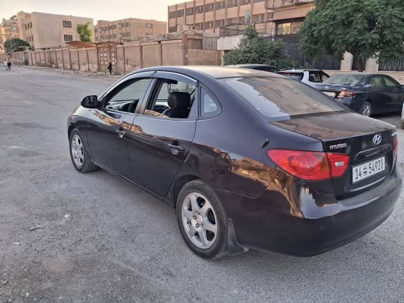 هيونداي افانتي 2009 - صورة 3