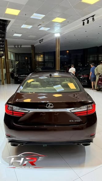 لكزس ES 350 2016 - صورة 3