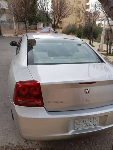 دودج تشارجر 2006 - صورة 4