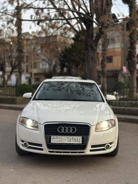 أودي A4 2005 - صورة 1