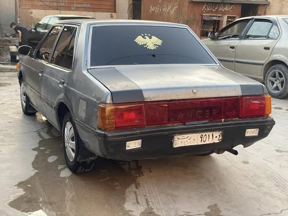 ميتسوبيشي لانسر 1983 - صورة 4