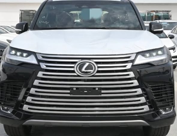 لكزس LX 2026 - صورة 2