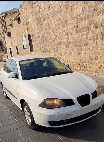 سيات قرطبة 2004 - صورة 1