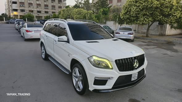مرسيدس بنز GL500 2013 - صورة 1