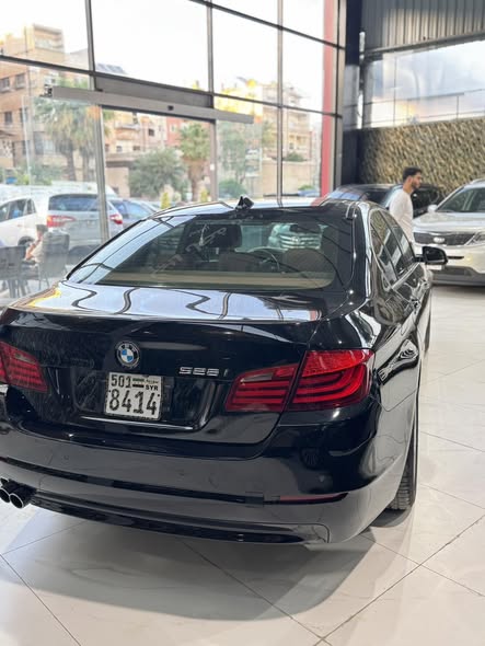 بي إم دبليو 528i 2013 - صورة 3