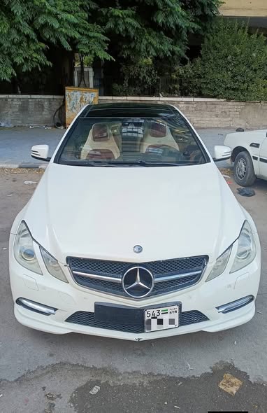 مرسيدس E250 2012 - صورة 1