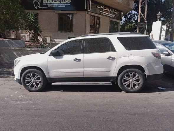 جمس اكاديا 2013 - صورة 3