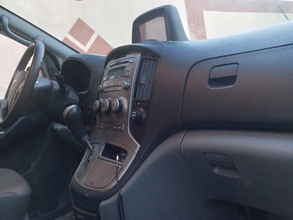 هيونداي H-1 2012 - صورة 3