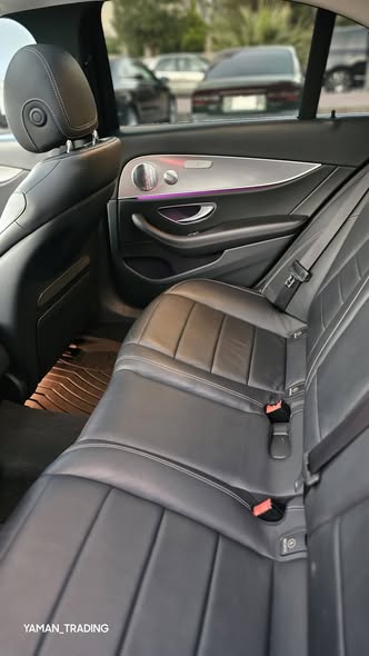 مرسيدس E300 2020 - صورة 4