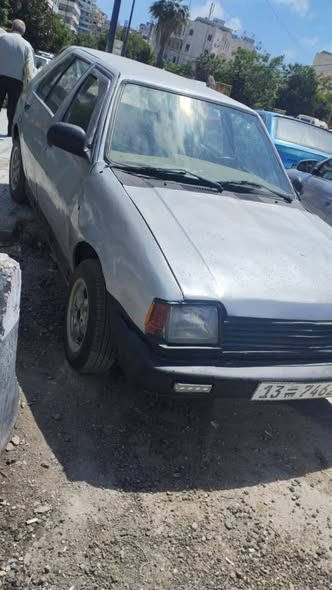 تويوتا كولد 1983 - صورة 1