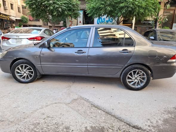 ميتسوبيشي لانسر 2007 - صورة 3