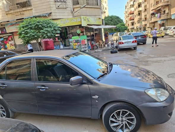 ميتسوبيشي لانسر 2007 - صورة 5