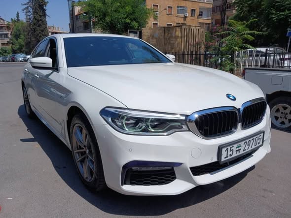بي إم دبليو 530i 2018 - صورة 4