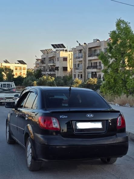 كيا ريو 2009 - صورة 2