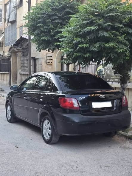 كيا ريو 2009 - صورة 3