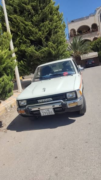 تويوتا بيك أب 1991 - صورة 1