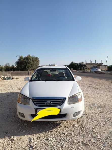 كيا سيراتو 2009 - صورة 2