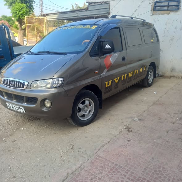 هيونداي H-1 1998 - صورة 2