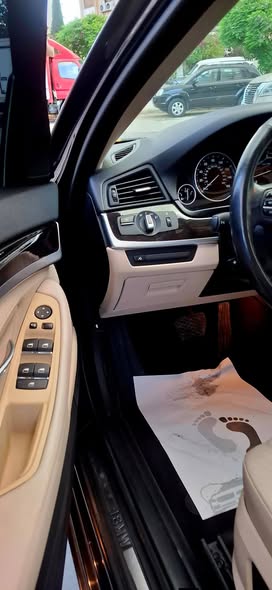 بي إم دبليو 528i 2013 - صورة 5