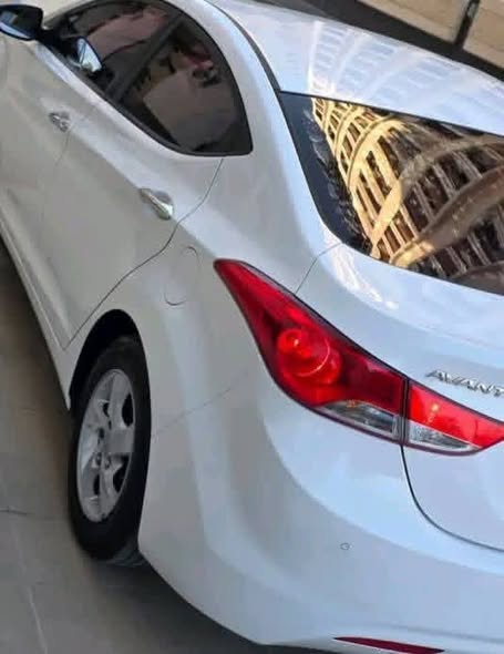 هيونداي النترا 2012 - صورة 2