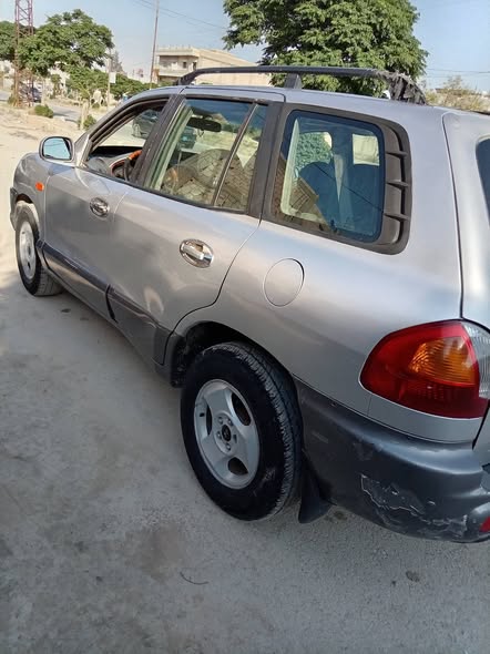 هيونداي سنتافي 2004 - صورة 1