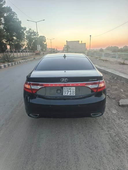 هيونداي ازيرا 2012 - صورة 2