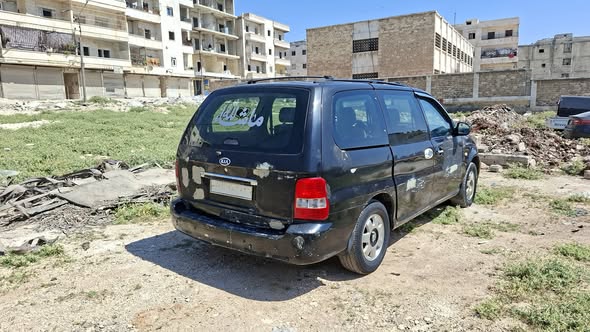 كيا كرنفال 2003 - صورة 4