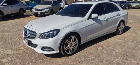 مرسيدس E220 2016 - صورة 2