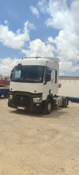 رينو T480 2018 - صورة 1