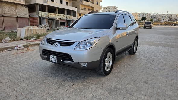 هونداي فير كروز 2010 - صورة 3