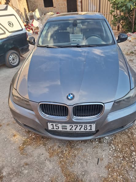 بي إم دبليو 320d 2009 - صورة 3