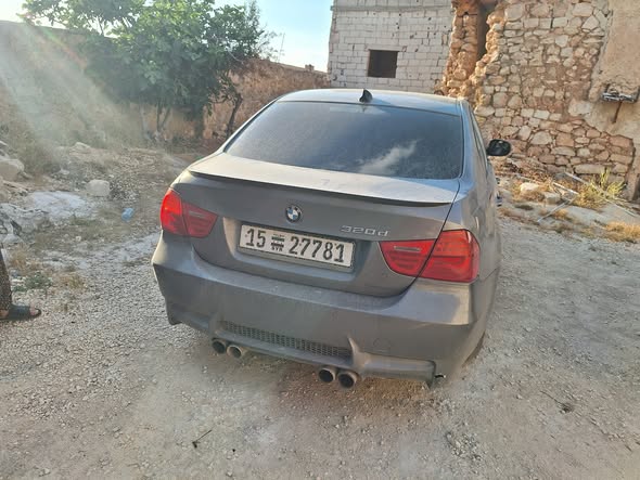 بي إم دبليو 320d 2009 - صورة 4