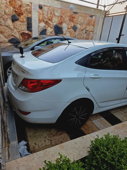 هيونداي أكسنت 2014 - صورة 2