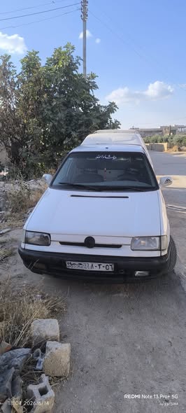 سكودا Pickup 1998 - صورة 1