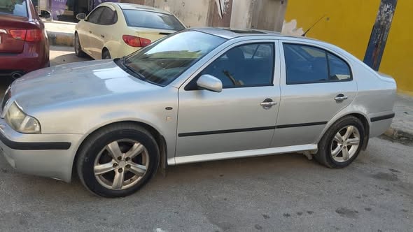 سكودا أوكتافيا 2002 - صورة 3