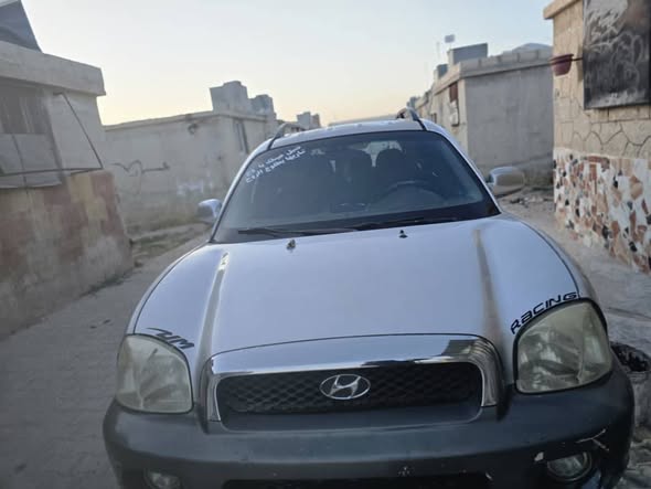 هيونداي سنتافي 2005 - صورة 1