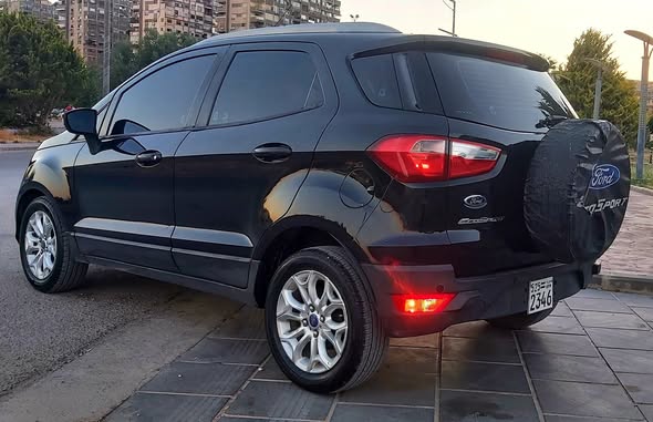 فورد ايكوسبورت 2015 - صورة 2