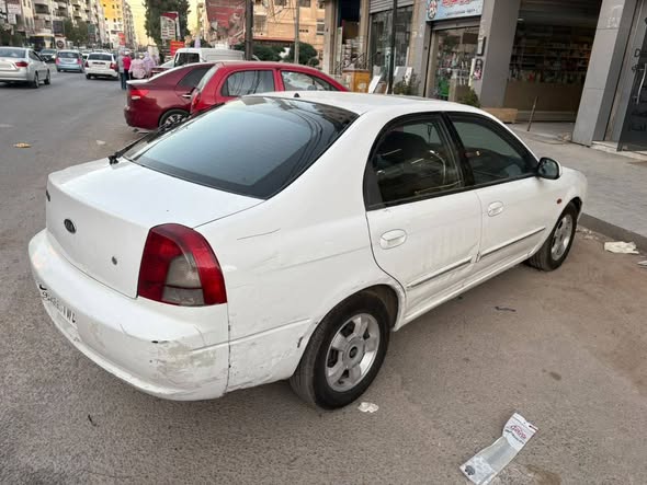 كيا شوما 2002 - صورة 5