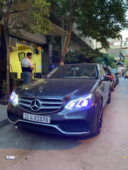 مرسيدس E350 2011 - صورة 1