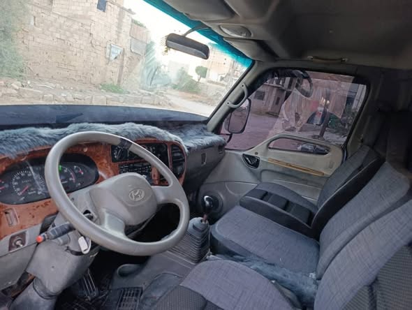 هيونداي HD65 2005 - صورة 4
