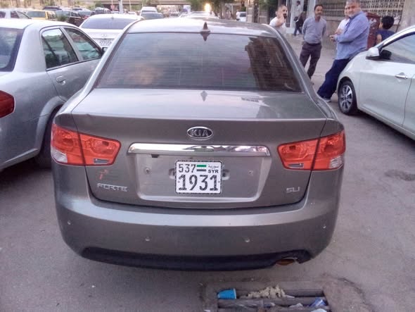 كيا فورتي 2010 - صورة 2