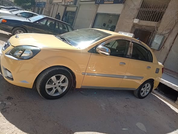 كيا ريو 2011 - صورة 4