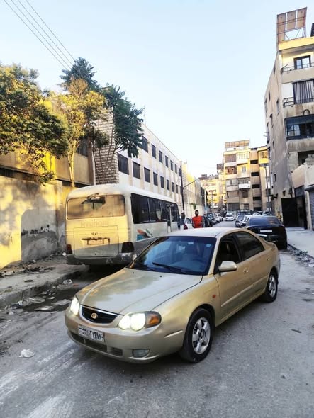 كيا شوما 2004 - صورة 2