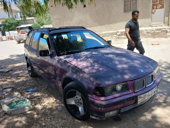 بي ام 318 2000 - صورة 1